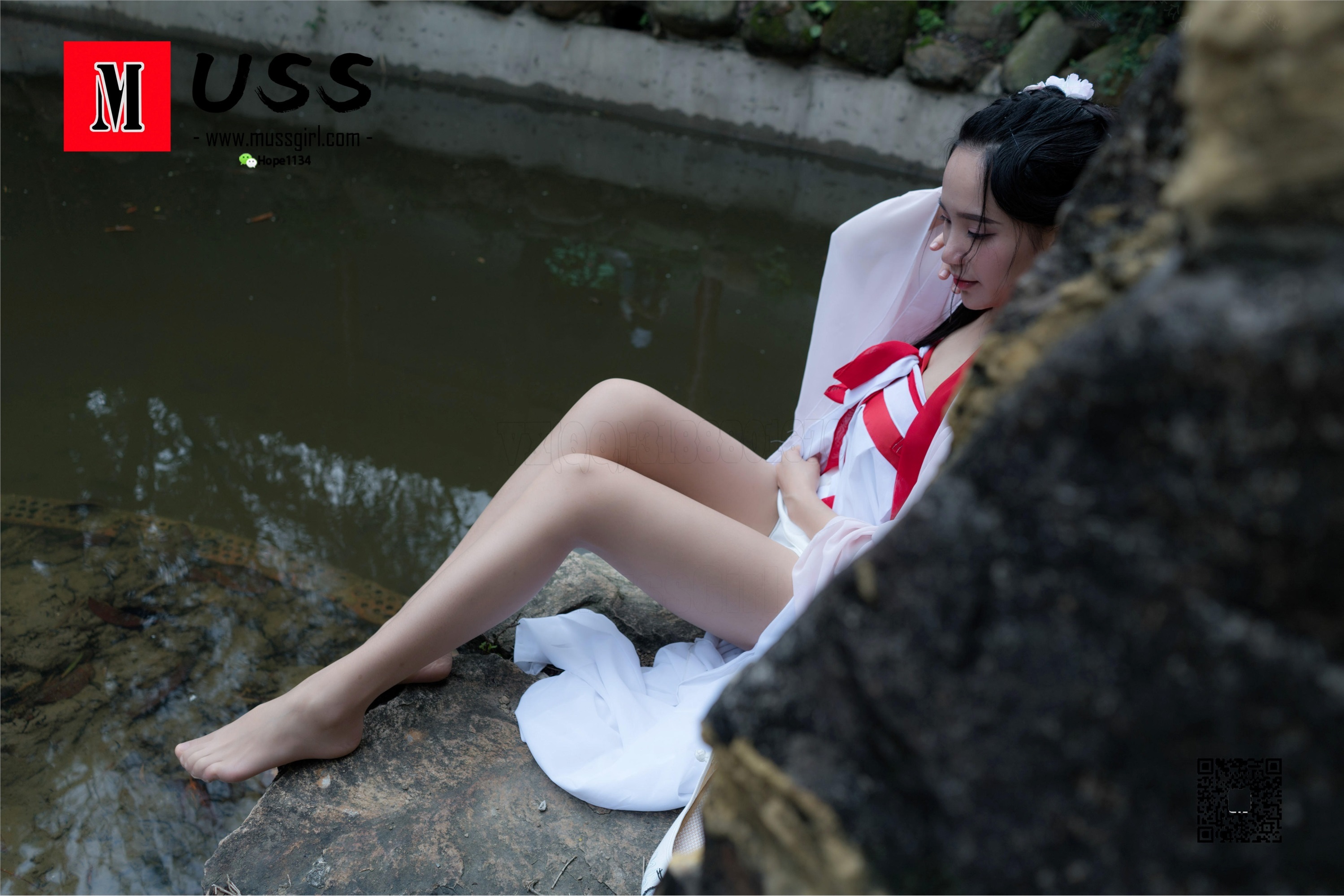 MussGirl慕丝女郎  NO.269-唐丝腿秀